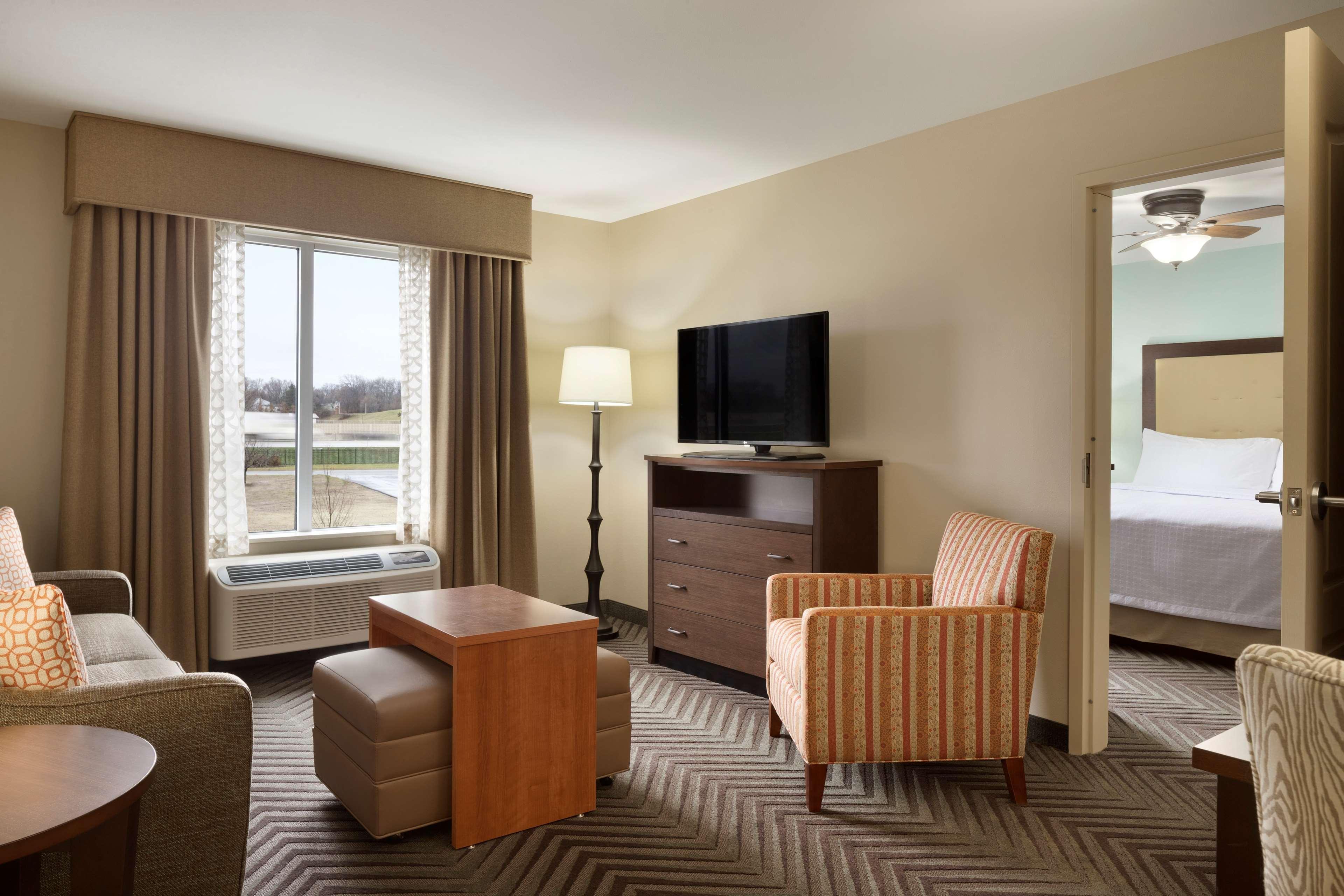Homewood Suites By Hilton Kalamazoo-Portage Bagian luar foto