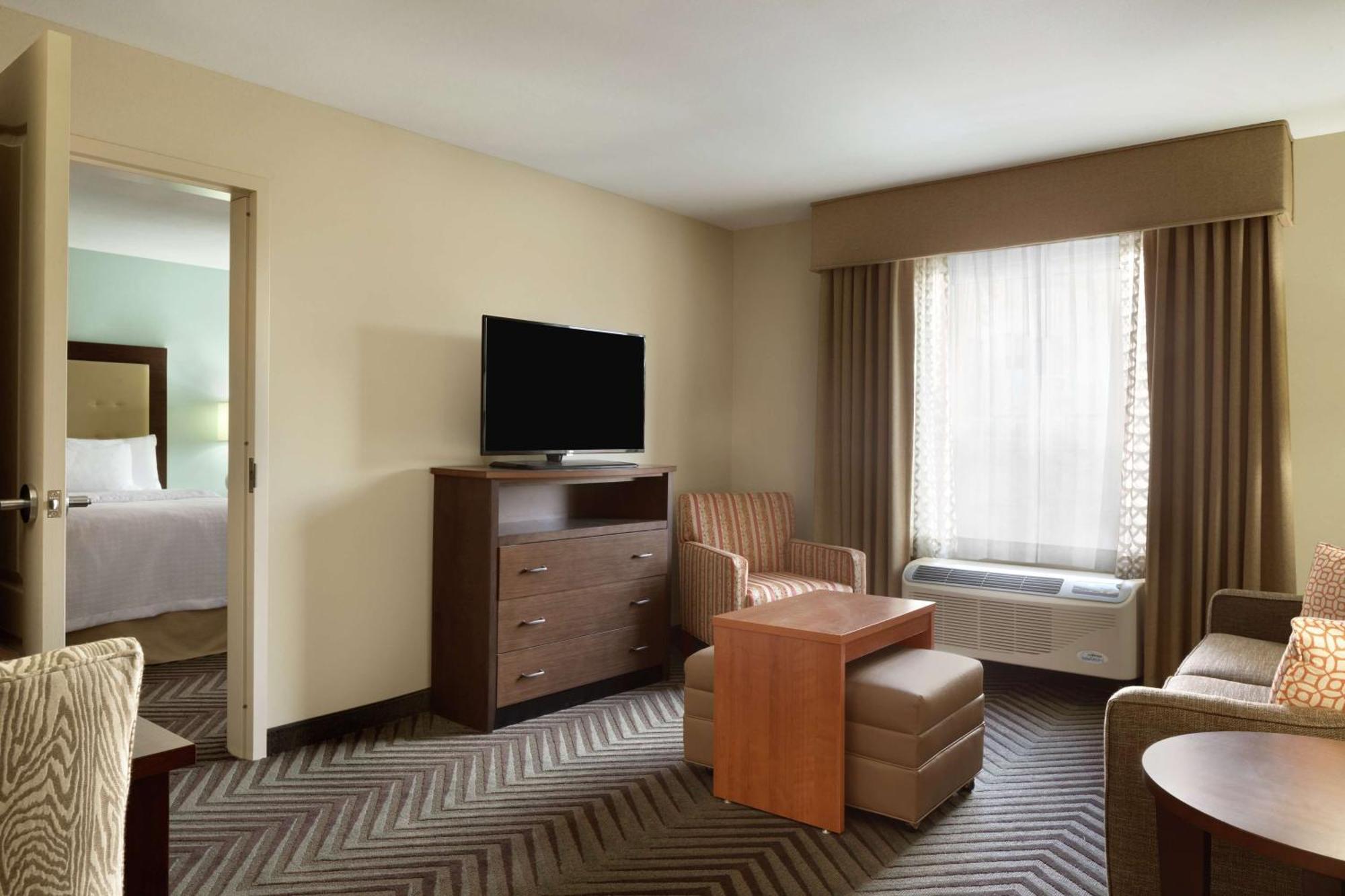 Homewood Suites By Hilton Kalamazoo-Portage Bagian luar foto